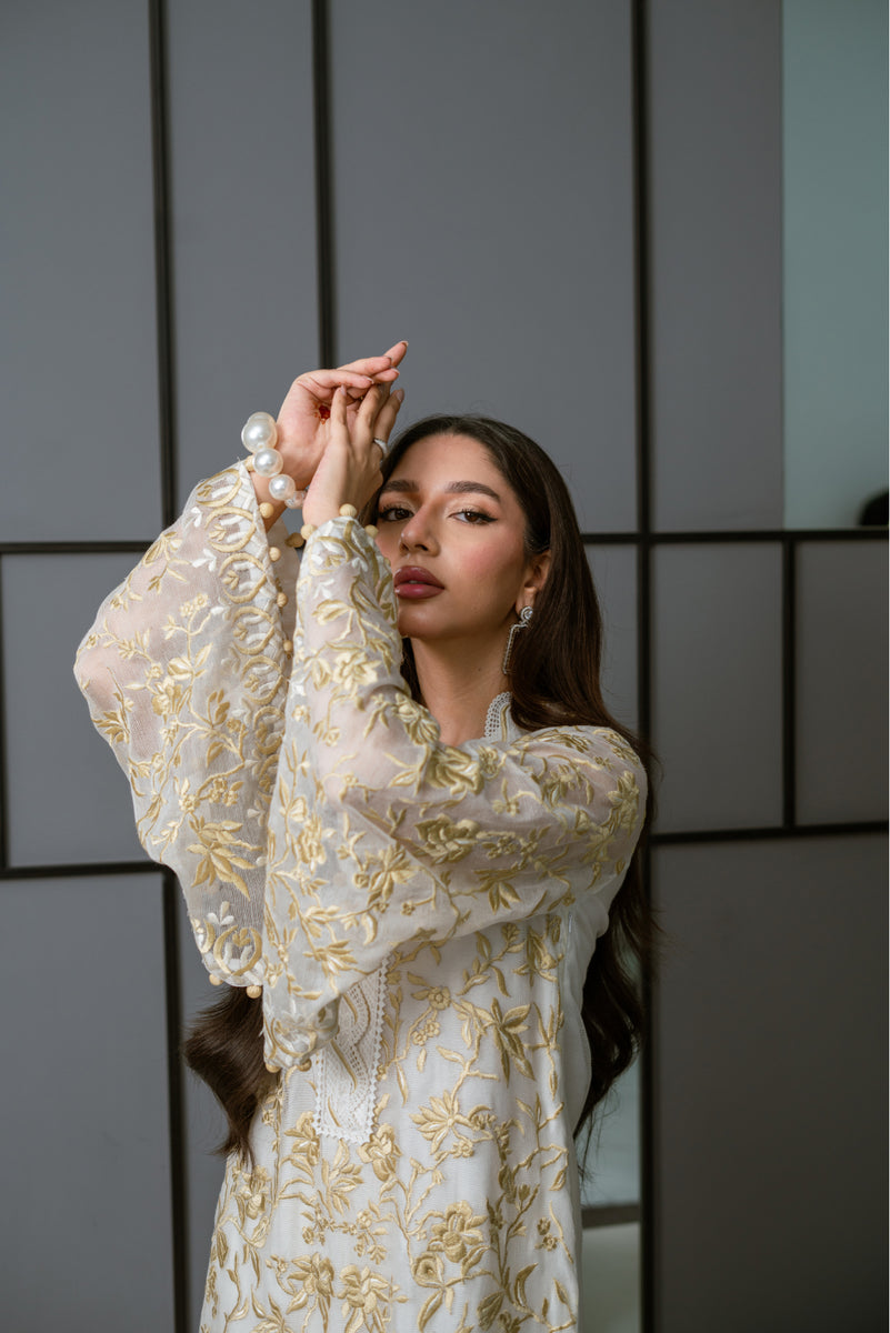 QALAMQAR-3PC LAWN LASERCUTWORK EMBROIDERED SHIRT WITH KHAADI NET EMBROIDERED DUPATTA AND TROUSER -ADR-