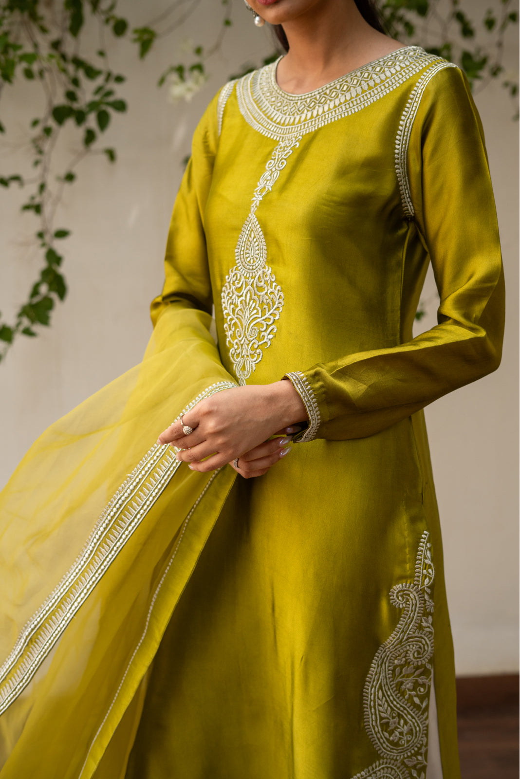 Tasawur Olive Green Silk Shirt Azaar with Dupatta