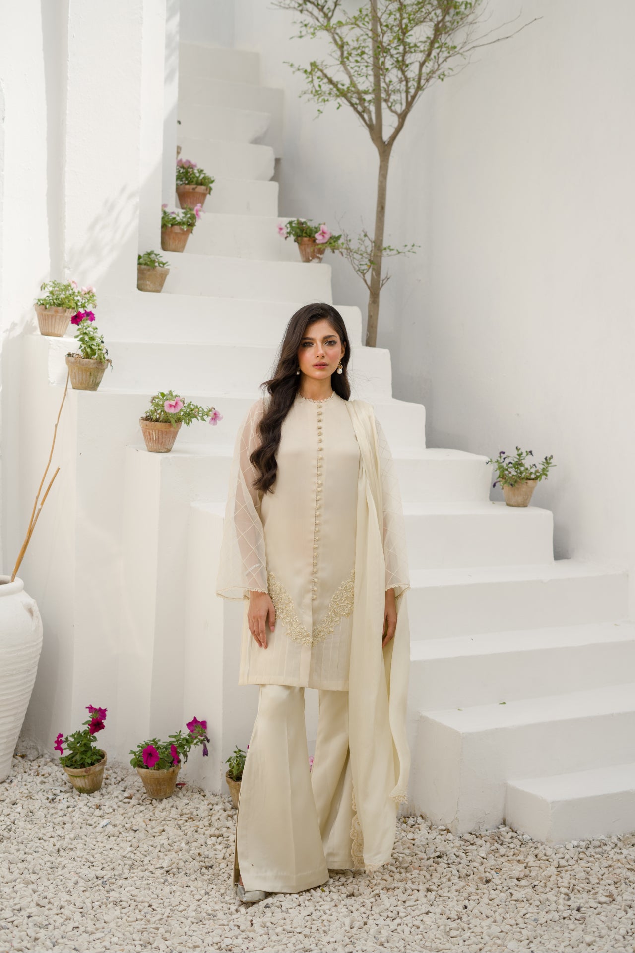 Nora Ivory EMBROIDERED SILK SHIRT WITH PANT