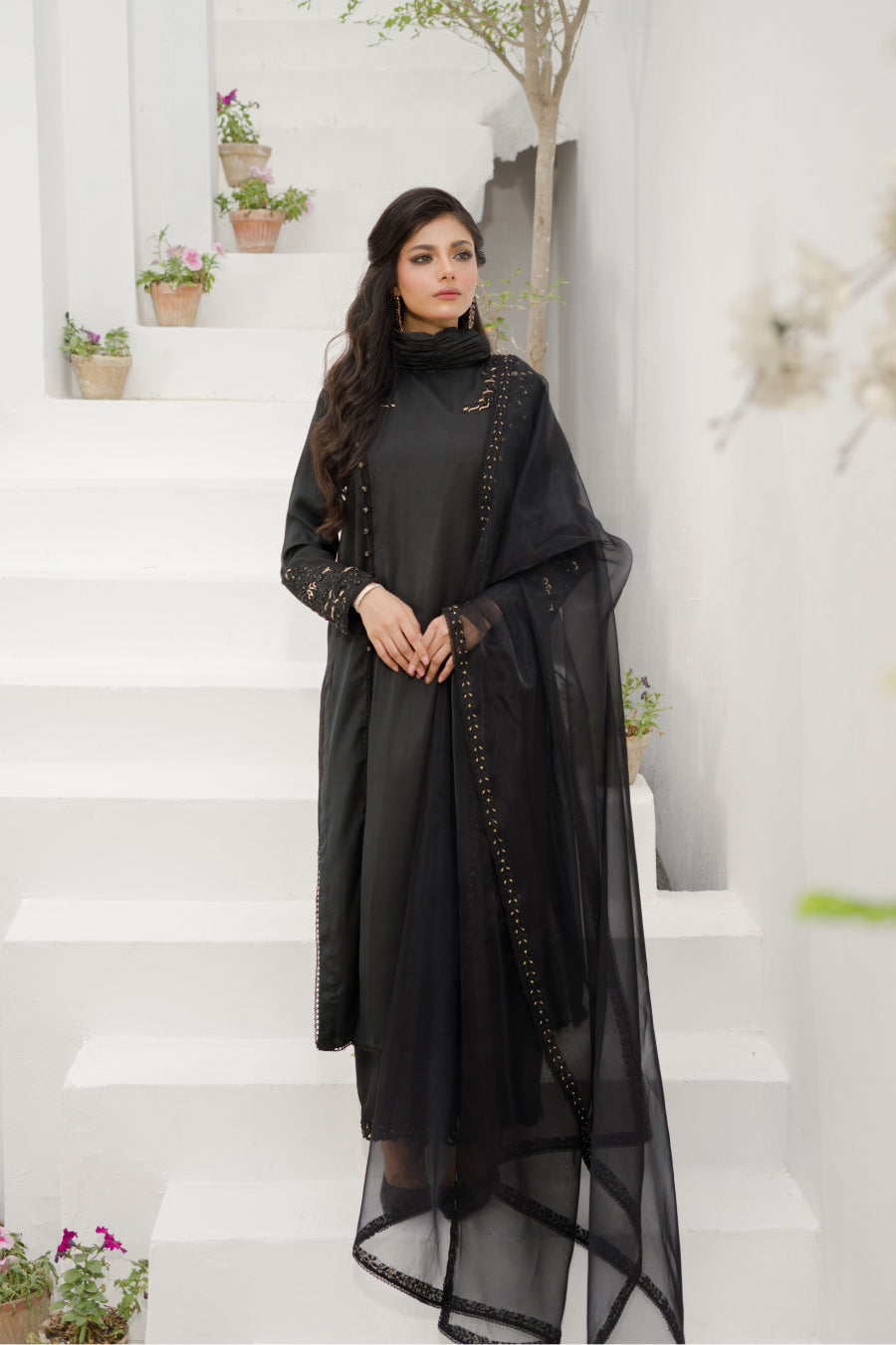 Laylah Black  EMBROIDERED SILK SHIRT WITH PANT